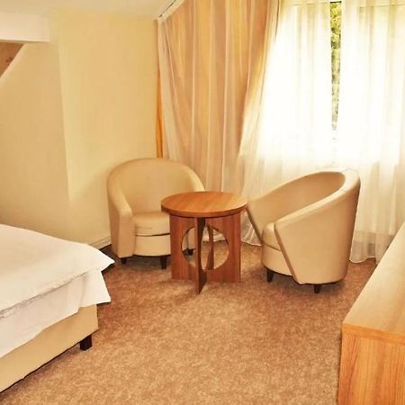 Hotel Crisalpin Пояна Брашов Екстериор снимка