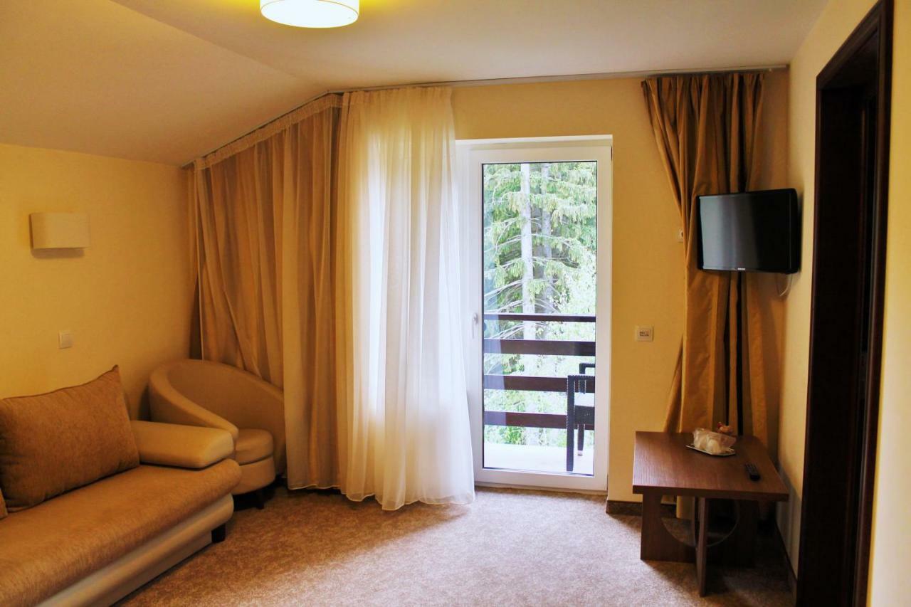 Hotel Crisalpin Пояна Брашов Екстериор снимка